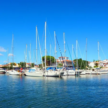 Club Nautic-2 By Interhome Empuriabrava