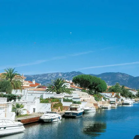Club Nautic-2 By Interhome Empuriabrava